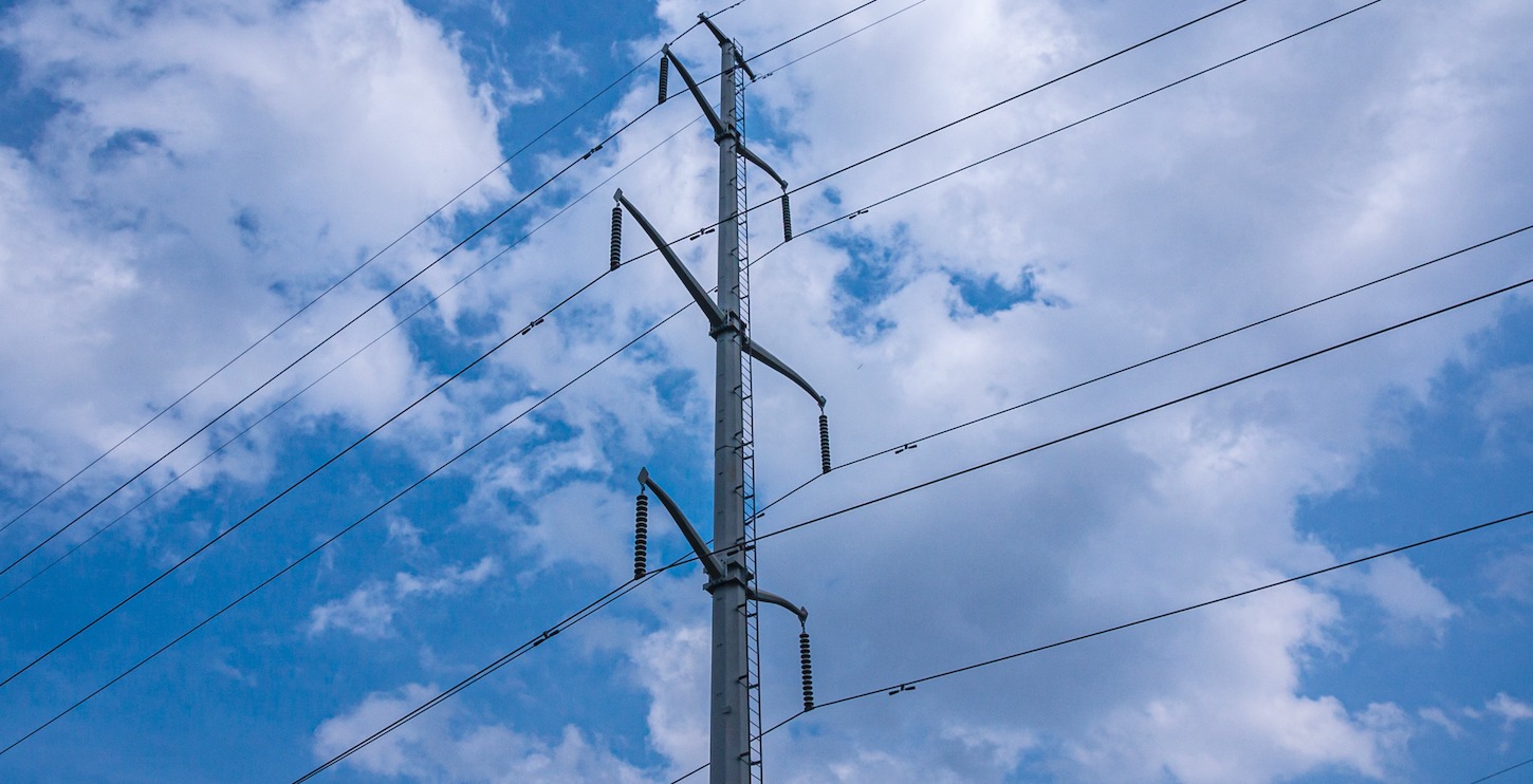 Reforma en la Distribución Eléctrica: Informe Propone Cambio Clave al Modelo Regulatorio en Chile